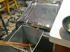 大堂-钢管厂歆瑞源油卤串串香(春熙路太古里店)