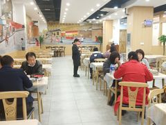 -江城燕子大排档(江汉路步行街店)