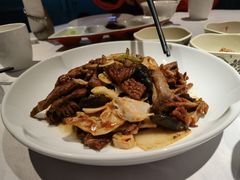 -京味斋·北京烤鸭(华威桥北工大店)