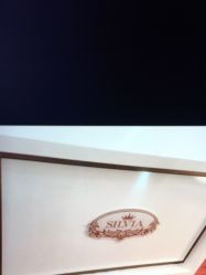 -茜尔维亚修身连锁