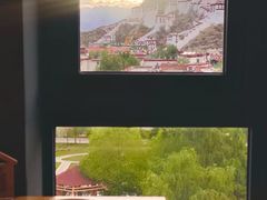 -平措康桑·和牛自助观景餐厅(布达拉宫店)