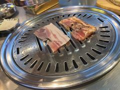 -哈哈碳都·牛肋条无限自助烤肉(台江万达店)