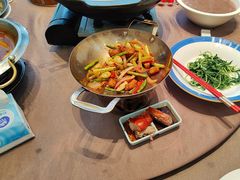-香山湖家家宴(中山陵店)