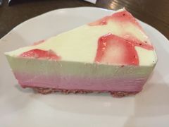 -星巴克臻选(莘庄仲盛店)