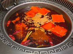 -晓宇重庆火锅(赛格国际购物中心店)