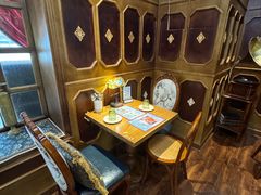 -秘密旅行Bonjour(黑金冠 江南西店)