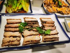 化皮酥脆金猪肉-粤拭轩·广东味道(祥和里店)