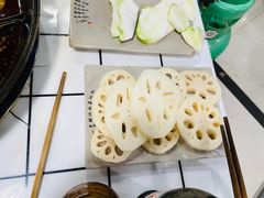 -铜元老码头鳝鱼火锅