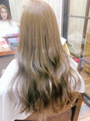 -首脑美发沙龙