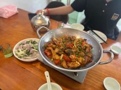 -梁姐啤酒鱼(兴坪古镇店)
