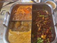 -鸡遇虾煲干锅火锅(小寨金莎店)