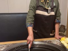 -锅老头海鲜铁锅炖