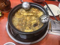 -菌之家·专业纯野生菌火锅·特色炒菌
