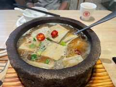 石锅自制卤水黑豆腐-羊之道草原味道清真餐厅(番禺店)