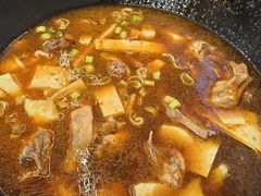 -人民公社铁锅炖·东北菜(卫国道店)