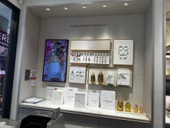 -法国娇兰精品店