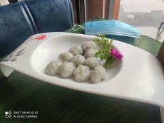 了不起的虾滑-老灶堂文创火锅(文艺路店)