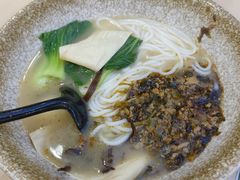 -蒙自源米线大王(普宁广场店)