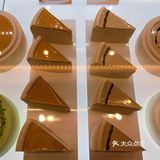 黛汀开粉色的新店啦