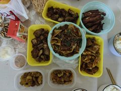 -小河公主秘制烤羊腿(小绿谷店)