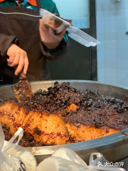 清真·伊宝荷叶甑糕-荷叶甑糕-菜-荷叶甑糕图片-北京美食-大众点评网