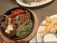 -Chili's Cafe&Bar奇利斯(滨江店)