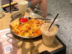 -J Create城市露营咖啡·简餐·宠物(上海动物园店)