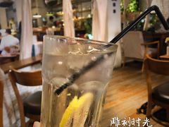 -雕刻时光咖啡馆(北师大店)