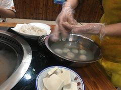 -三里屯土灶炖公鸡地锅鸡(江东店)