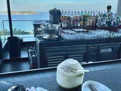 -瑰丽酒店·海吧·天际下午茶·现场DJ·天台酒吧