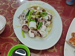 白灼鱿鱼-滑记海鲜饭店·老字号(海鲜街店)