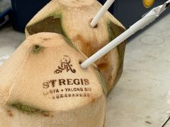 -三亚亚龙湾瑞吉酒店·宴悦Driftwood·游水海鲜·牛排·草坪·私人定制