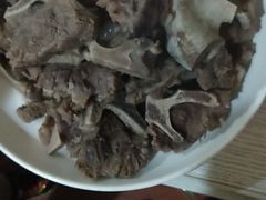 -苏莱特色牛骨滩羊手抓馆(长城东街总店)
