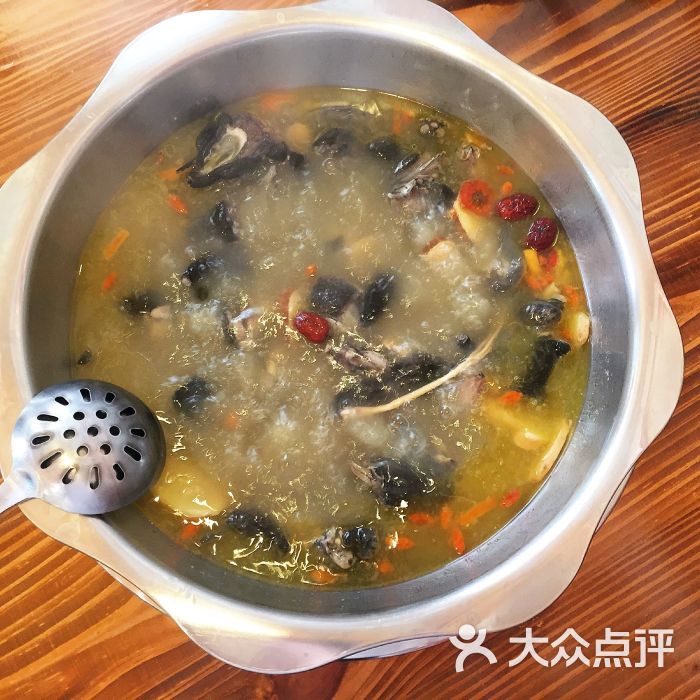 药膳乌骨鸡