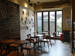 大堂-星巴克臻选(成都宽窄巷子店)