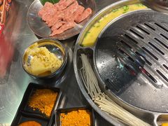 -哈哈碳都·牛肋条无限自助烤肉(台江万达店)