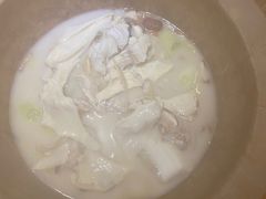 -滇香肴·云南菜蒸汽石锅鱼(云南北路店)
