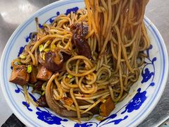 肥肠杂酱粉-珠宝街老左杂酱面馆