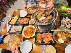 -韩风烤牛肉冷面店