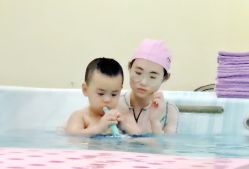 -蓝色海林婴幼儿水育馆(新辰里学清路店)