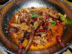手撕扁担鸡-吃饭皇帝大土家民族菜(正大广场店)