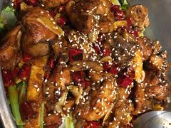 -鸡遇虾煲干锅火锅(小寨金莎店)