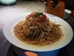 -吴越荣记苏州菜·松鼠桂鱼100%活鱼现做(斜塘老街店)