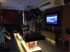 -唯爱KTV聚会餐厅(仙林东城汇店)