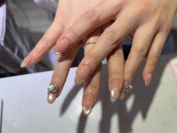 -瞧·享轻奢美甲美睫