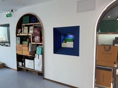 -聚云奢二手奢侈品黄金手表包包回收·中古店(三里屯总店)