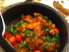 石锅鸡-唐宫海鲜舫