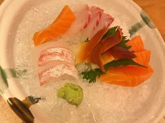 刺身拼盘（中）-初居食屋日式料理(万象城购物中心店)