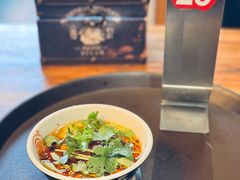 -万记麻辣烫国展总店