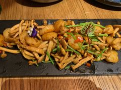 -荟廷·晶萃(陆家嘴尚悦湾店)